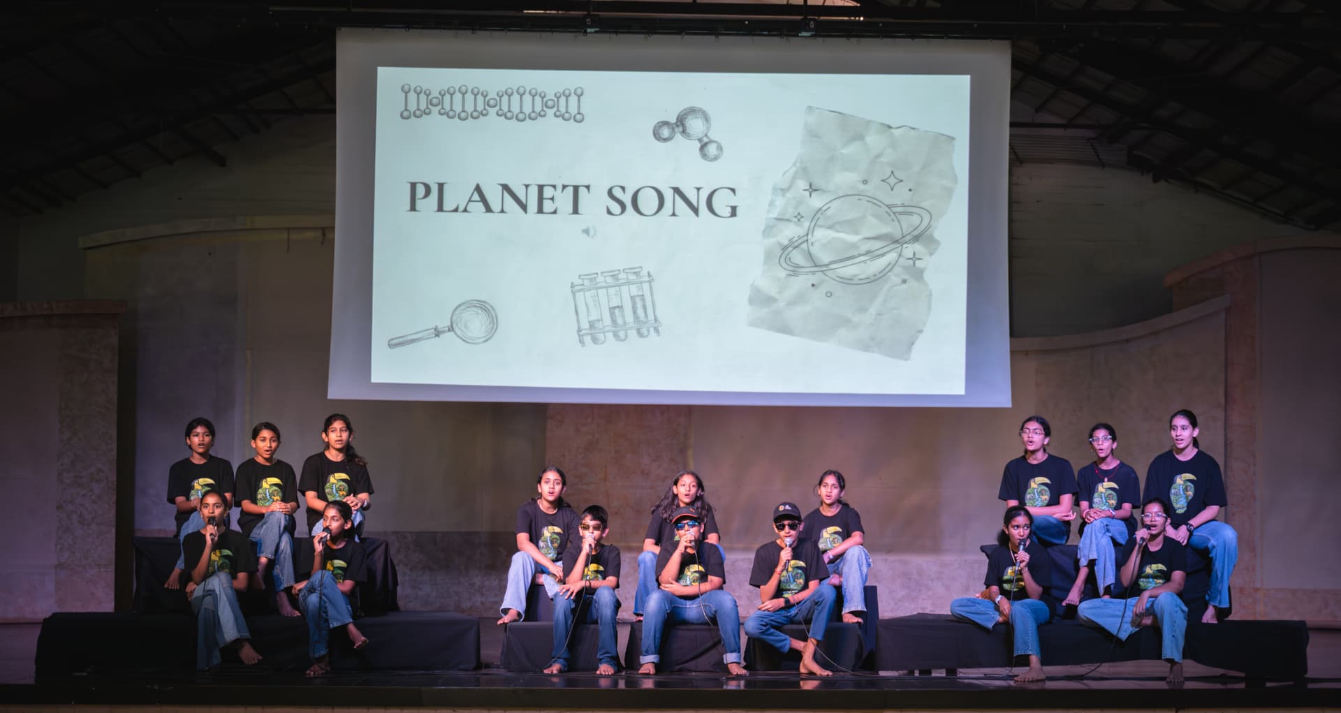 Singing in the Planetsong performance at school
